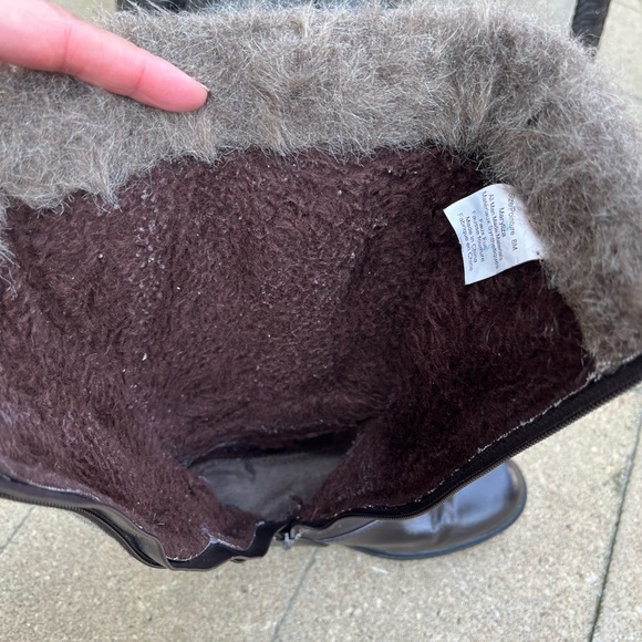 Totes Chocolate Leather Winter Boots - Picture 5 of 6